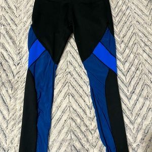 Fabletics Leggings Medium